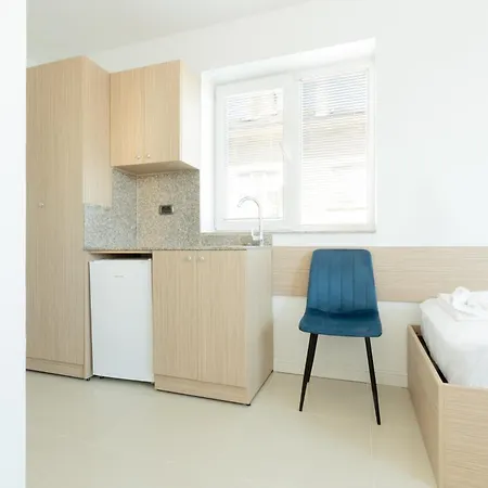 Отель Millennia